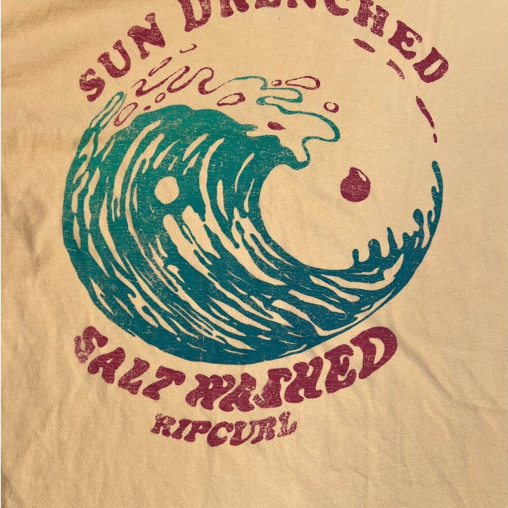 RIP Curl Standard Fit Crewneck Short Sleeve Gold T-shirt, Men's  M